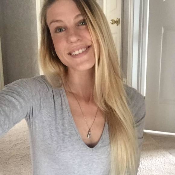 Meet your Posher, Kristina - Picture 1 of 1